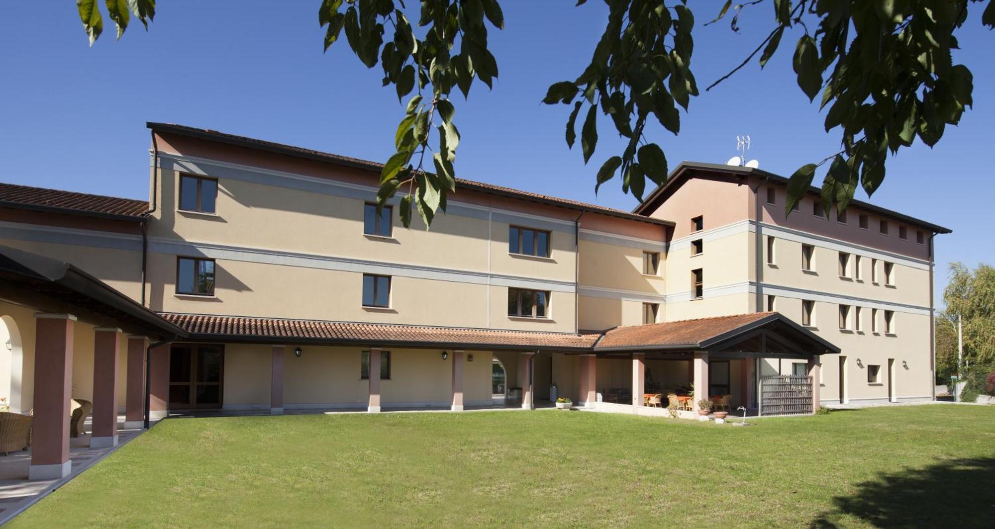 Hotel Naonis Cordenons Exterior foto